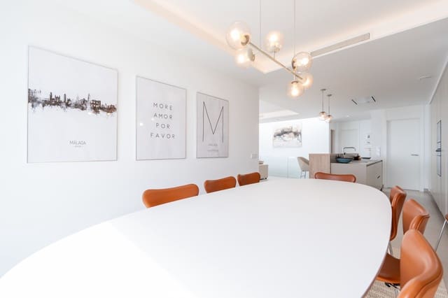 4 slaapkamer Penthouse te koop in Benalmadena Costa, Benalmádena met zwembad garage - € 2.195.000 (Ref: 9701477)