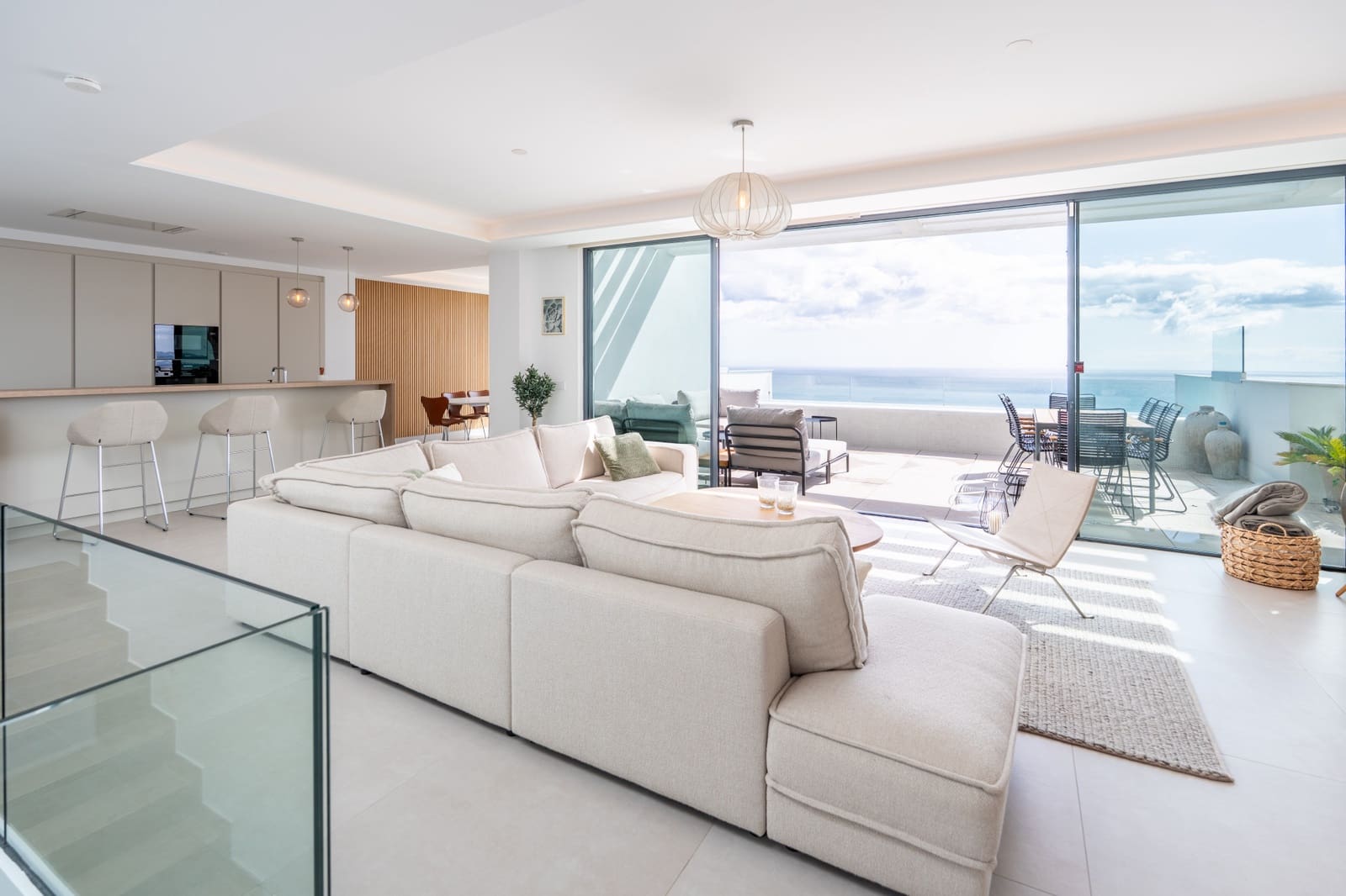 4 Zimmer Penthouse zu verkaufen in Benalmadena Costa mit Pool Garage - 2.195.000 € (Ref: 9701477)