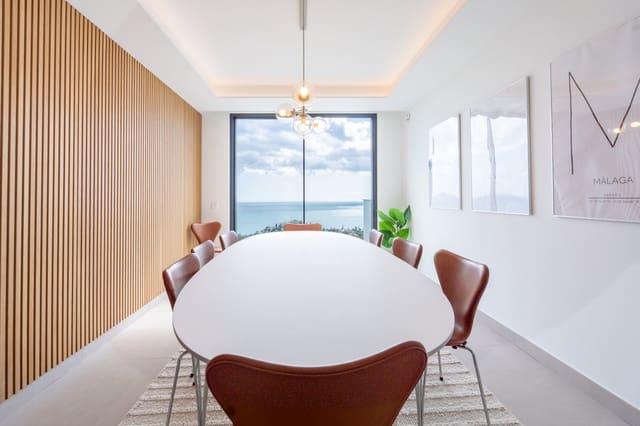 4 soverom Penthouse til salgs i Benalmadena Costa, Benalmádena med svømmebasseng garasje - € 2 195 000 (Ref: 9701477)