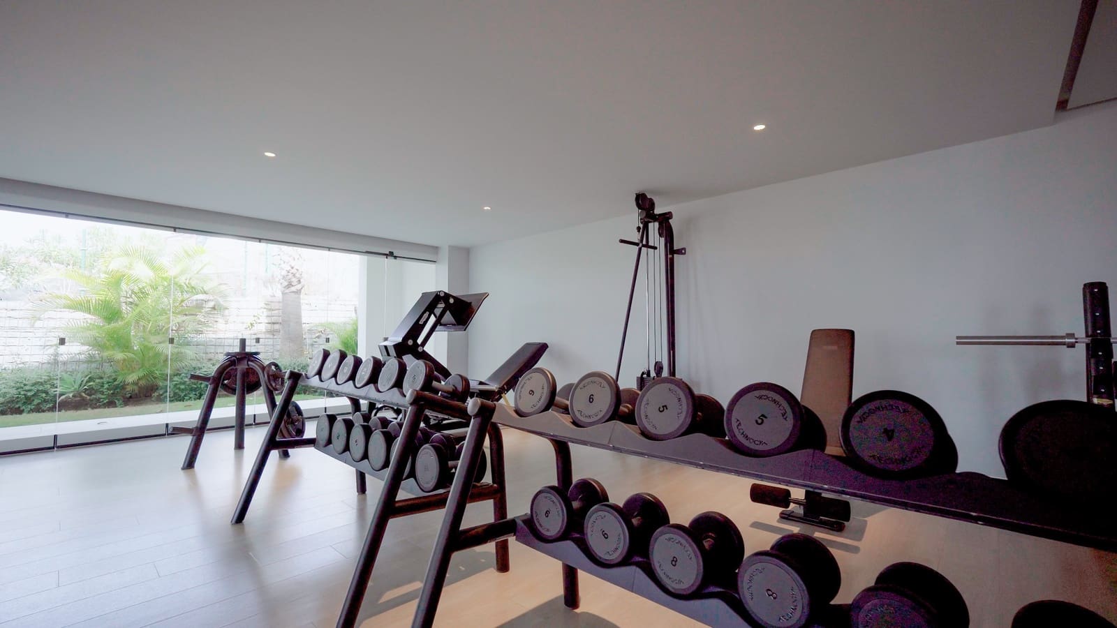 4 Zimmer Penthouse zu verkaufen in Benalmadena Costa mit Pool Garage - 2.195.000 € (Ref: 9701477)