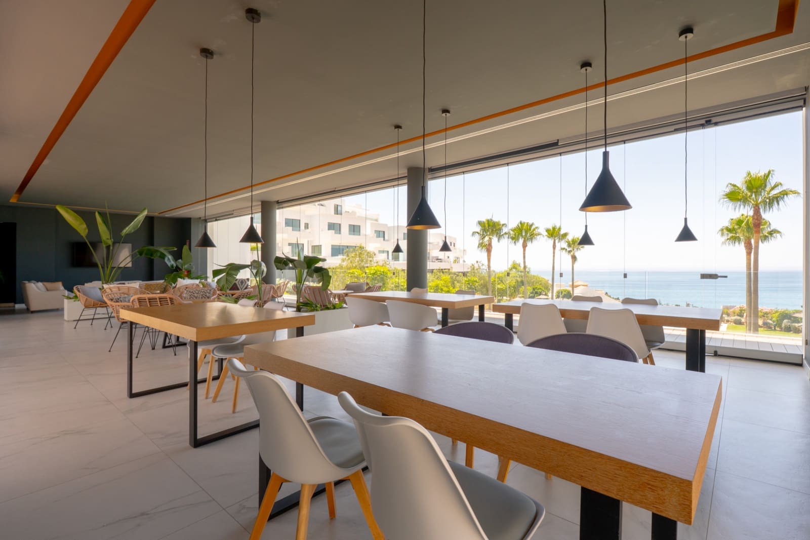 4 Zimmer Penthouse zu verkaufen in Benalmadena Costa mit Pool Garage - 2.195.000 € (Ref: 9701477)