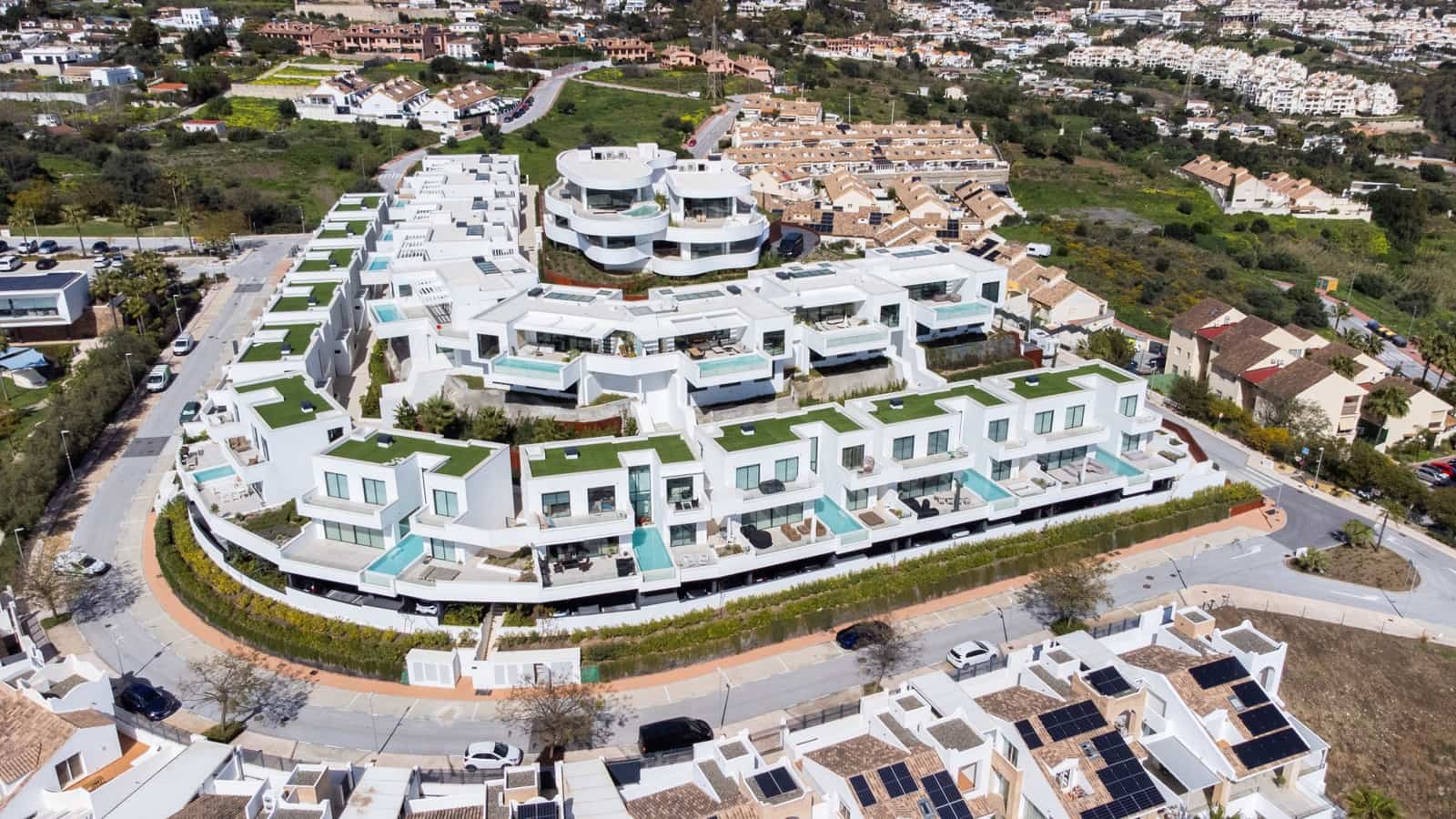 4 Zimmer Penthouse zu verkaufen in Benalmadena Costa mit Pool Garage - 2.195.000 € (Ref: 9701477)