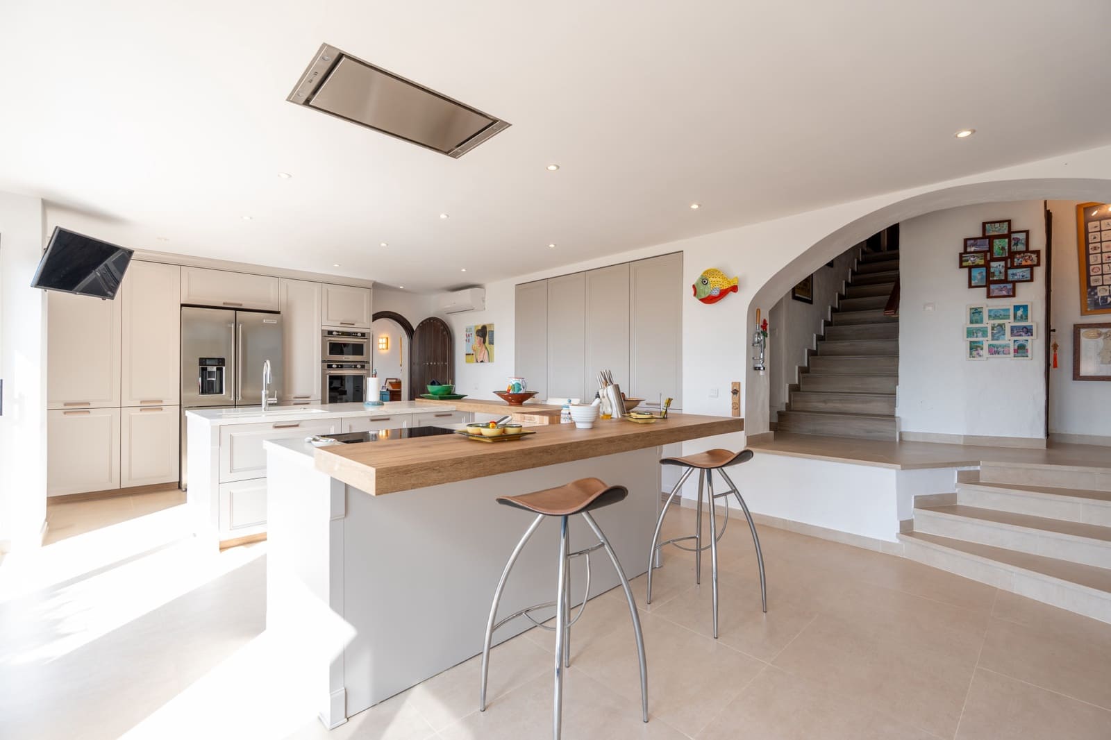 4 soverom Villa til salgs i Mijas med svømmebasseng garasje - € 2 500 000 (Ref: 9707501)