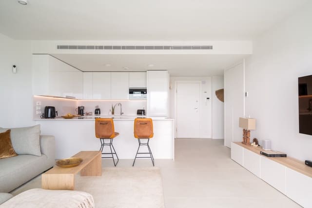 2 soveværelse Lejlighed til salg i La Cala de Mijas, Mijas med swimmingpool garage - € 599.000 (Ref: 9735490)