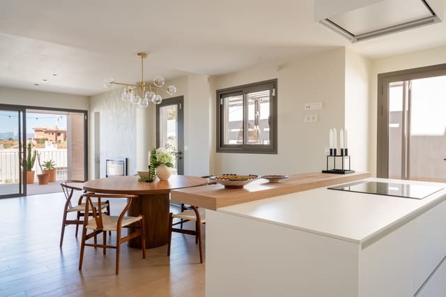 Casa de 4 habitaciones en Mijas en venta con piscina garaje - 949.000 € (Ref: 9801295)