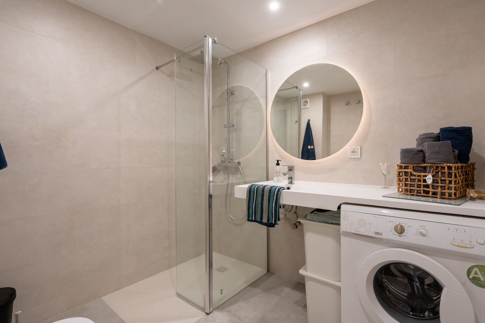 2 slaapkamer Appartement te koop in Mijas Costa met zwembad garage - € 381.000 (Ref: 9815797)
