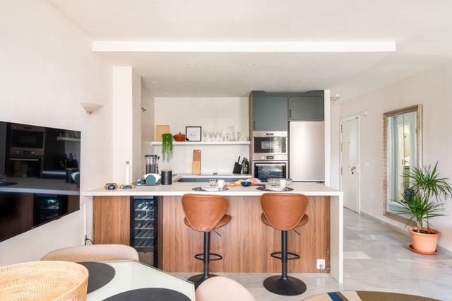 2 slaapkamer Appartement te koop in Mijas Costa, Mijas met zwembad garage - € 381.000 (Ref: 9815797)