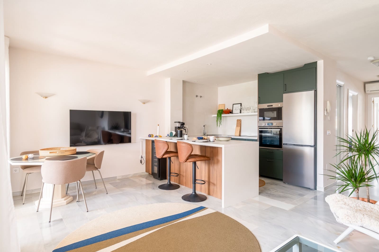 2 slaapkamer Appartement te koop in Mijas Costa met zwembad garage - € 381.000 (Ref: 9815797)