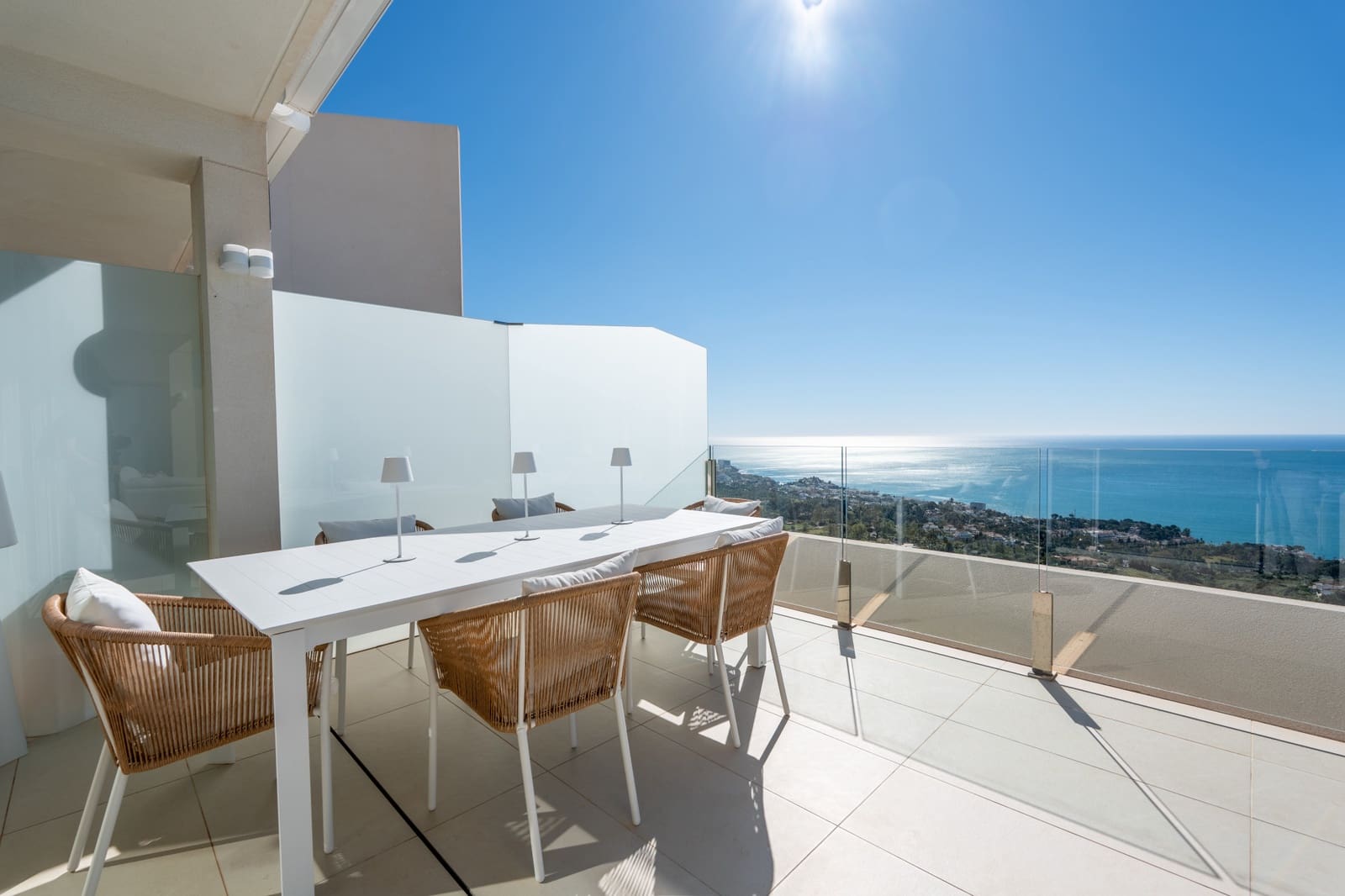Ático de 3 habitaciones en Benalmádena en venta con piscina garaje - 1.349.000 € (Ref: 9818012)