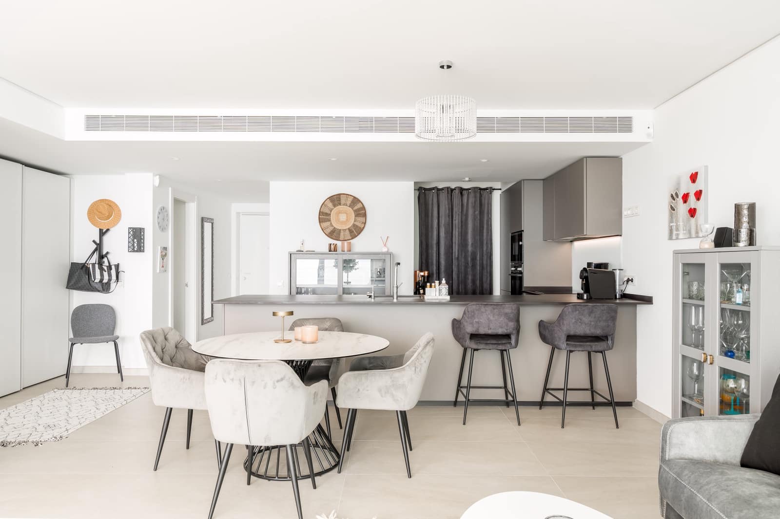 2 sypialnia Apartament na sprzedaż w Fuengirola z basenem garażem - 835 000 € (Ref: 9829002)