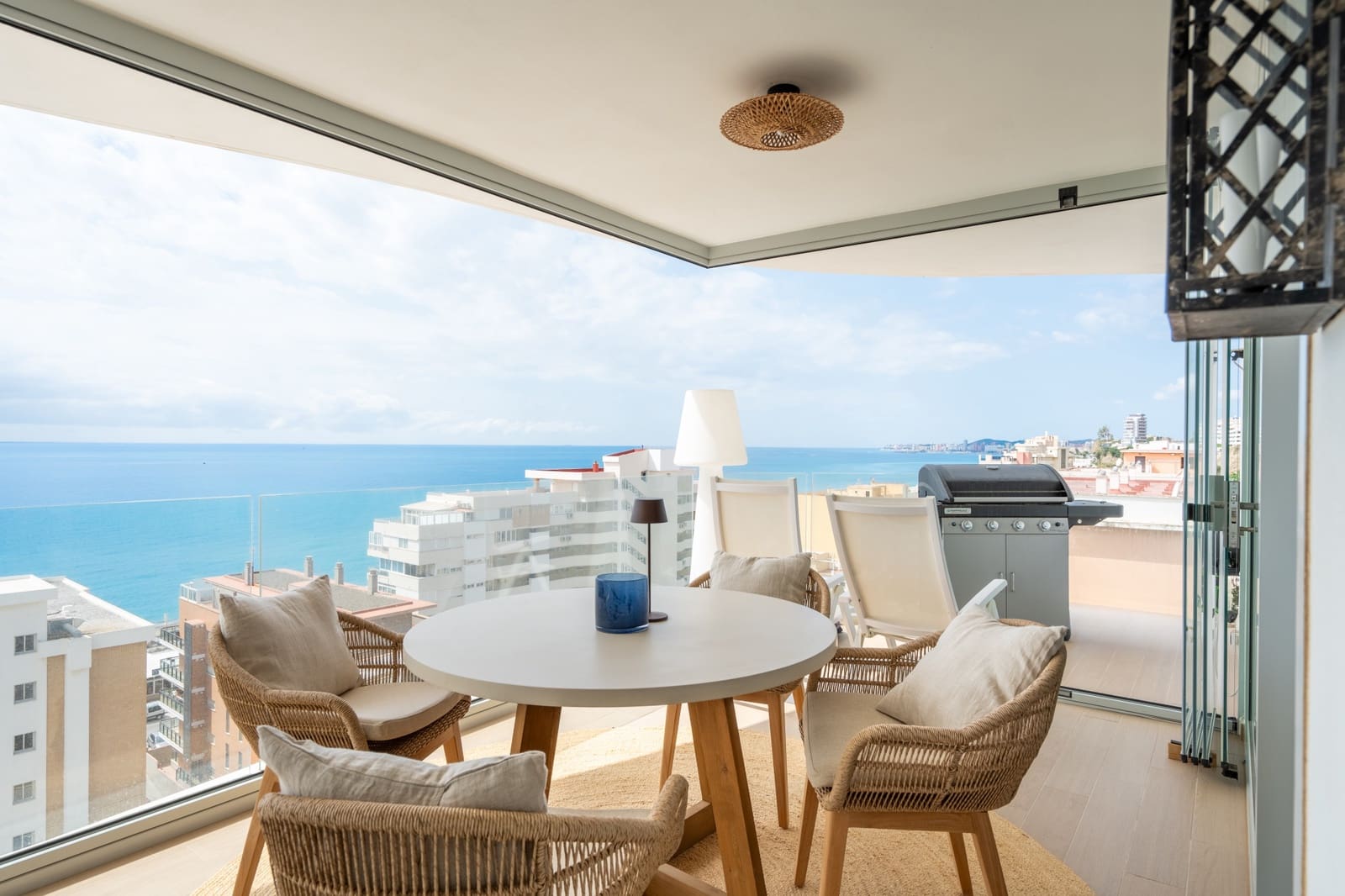 2 sypialnia Apartament na sprzedaż w Fuengirola z basenem garażem - 835 000 € (Ref: 9829002)