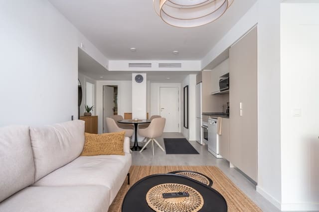 3 makuuhuone Huoneisto myytävänä paikassa Torreblanca, Fuengirola mukana uima-altaan 
autotalli - 525 000 € (Ref: 9846153)