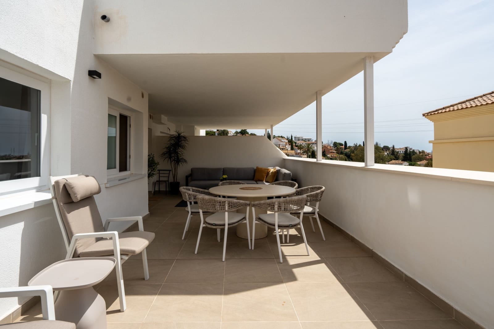 3 bedroom Apartment for sale in Fuengirola with pool garage - € 525,000 (Ref: 9846153)