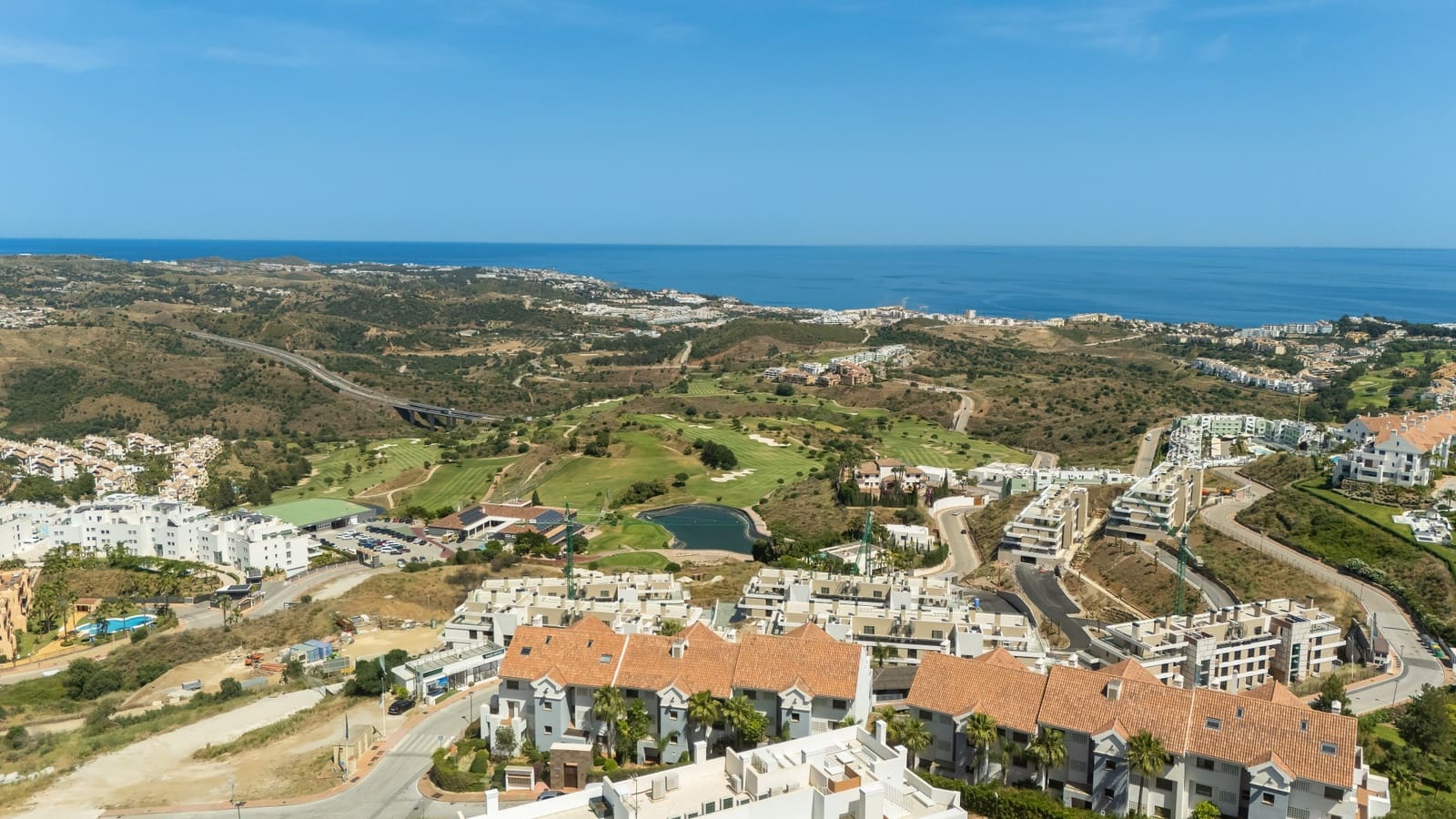 1 slaapkamer Appartement te koop in Riviera del Sol met zwembad garage - € 330.000 (Ref: 9880795)