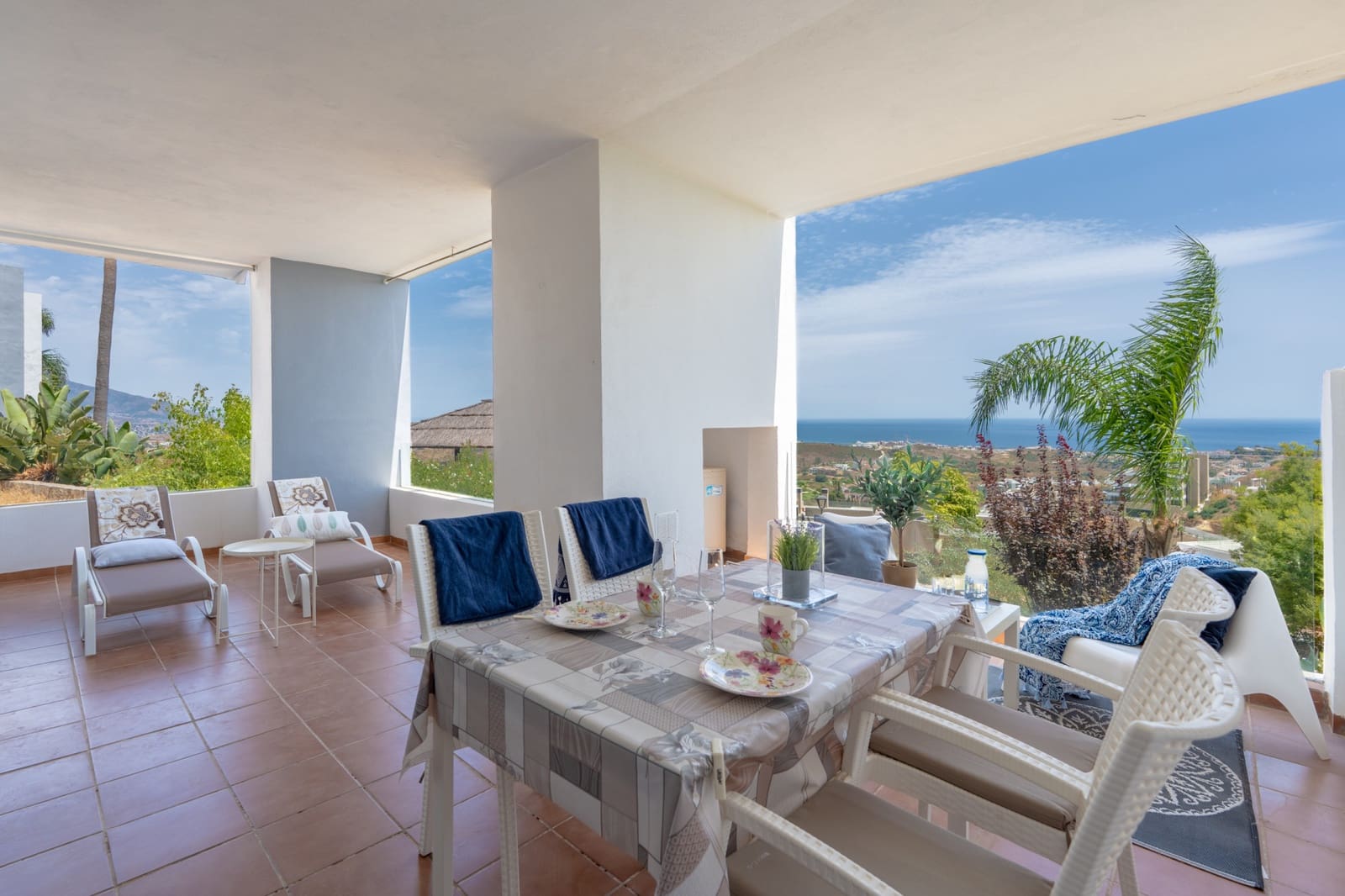 1 bedroom Apartment for sale in La Cala de Mijas with pool garage - € 330,000 (Ref: 9880795)