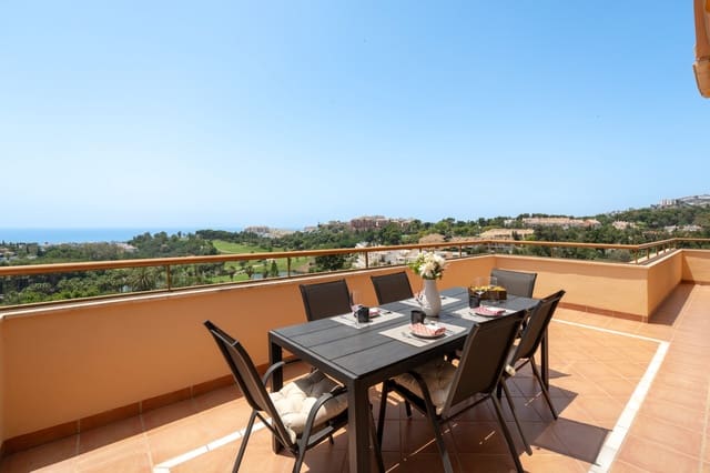 3 bedroom Penthouse for sale in Torrequebrada, Benalmádena with pool garage - € 750,000 (Ref: 9894142)