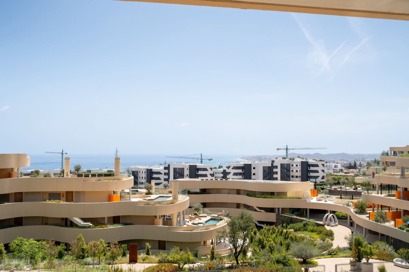 3 sovrum Lägenhet till salu i Fuengirola med pool garage - 1 050 000 € (Ref: 9907004)