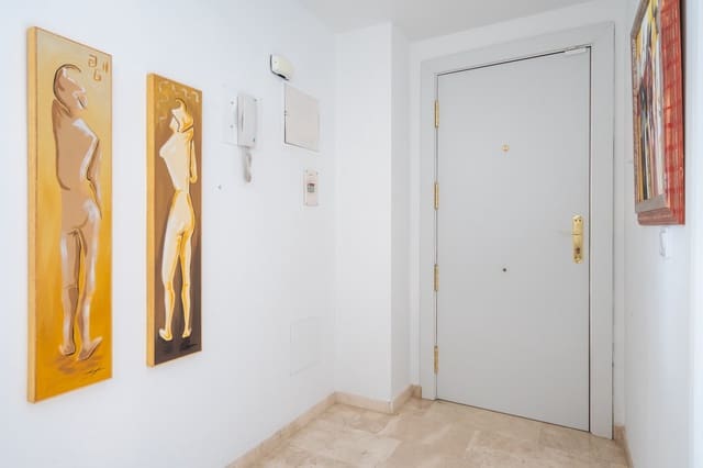 3 soverom Leilighet til salgs i Torreblanca, Fuengirola med svømmebasseng garasje - € 995 000 (Ref: 9962385)