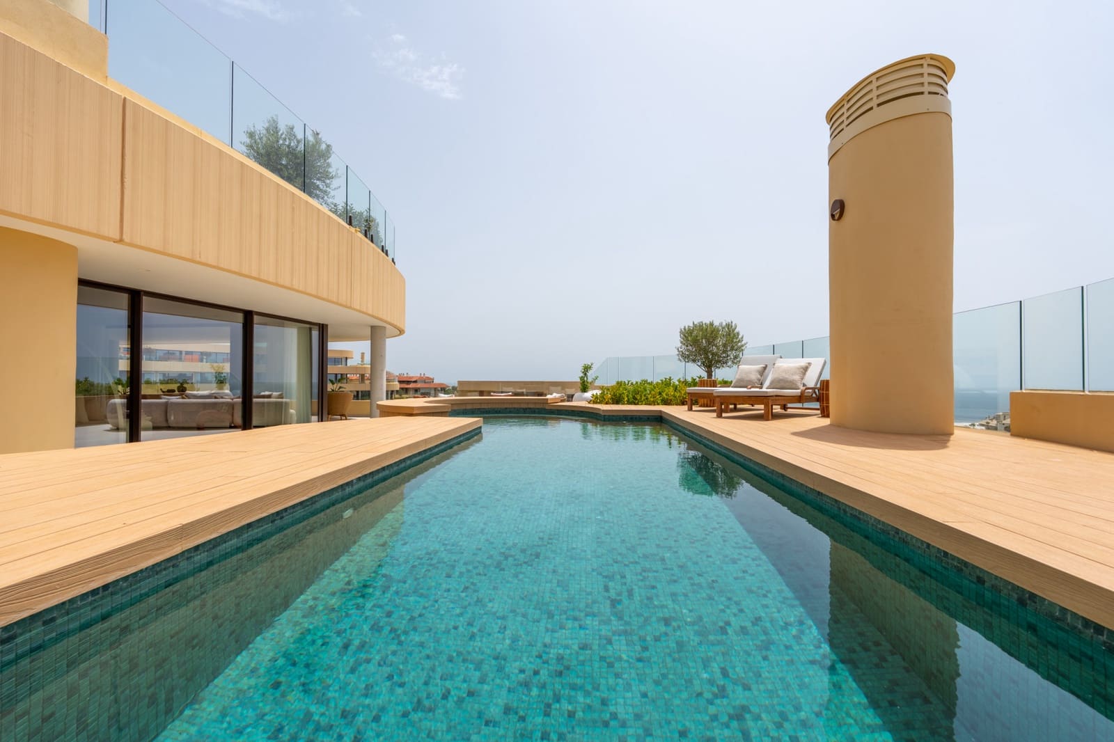 3 soverom Leilighet til salgs i Fuengirola med svømmebasseng garasje - € 2 695 000 (Ref: 9977037)