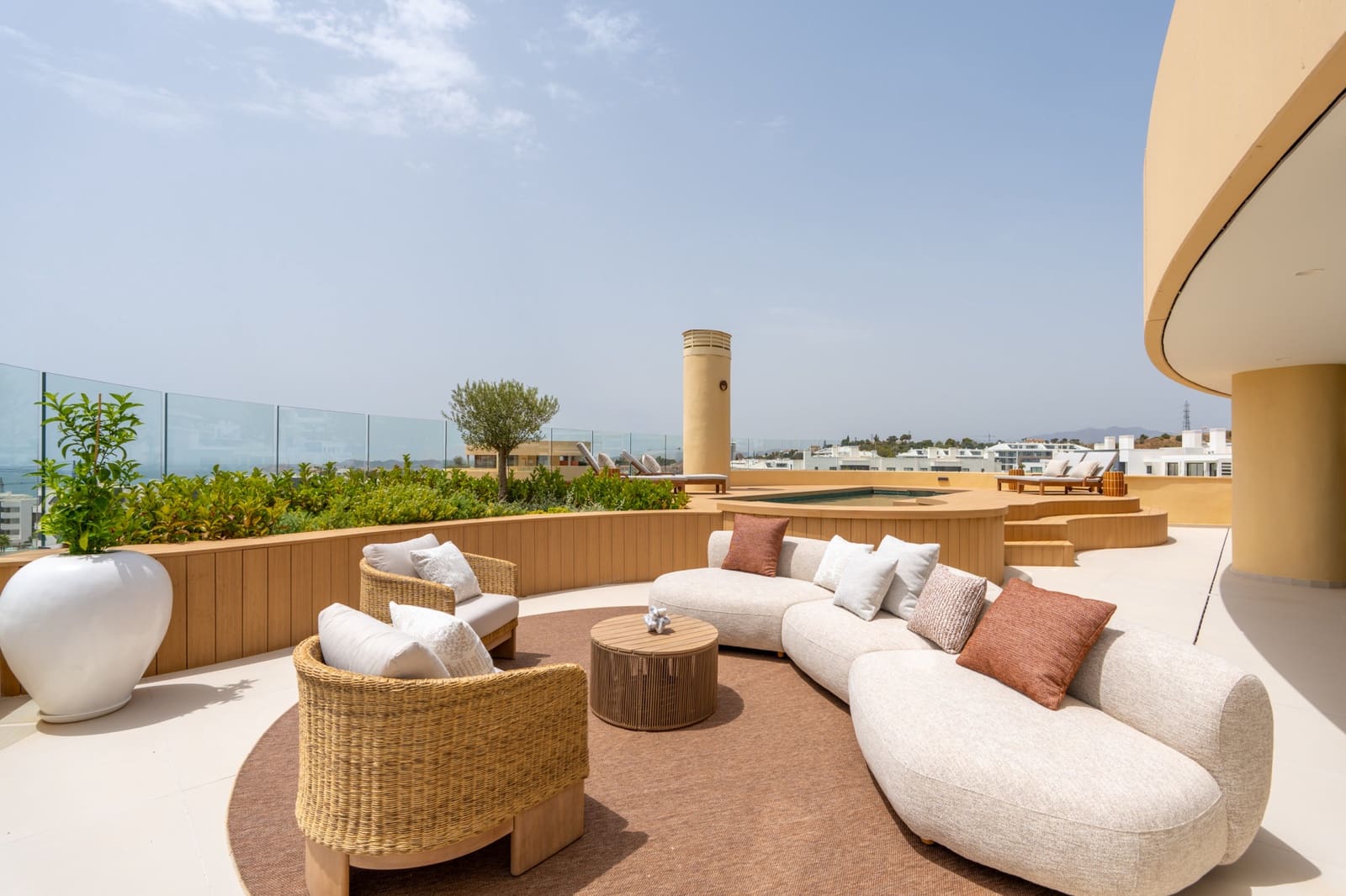 3 slaapkamer Appartement te koop in Fuengirola met zwembad garage - € 2.495.000 (Ref: 9977037)