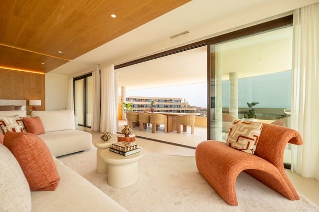 3 chambre Appartement à vendre à El Higuerón, Fuengirola avec piscine garage - 2 495 000 € (Ref: 9977037)