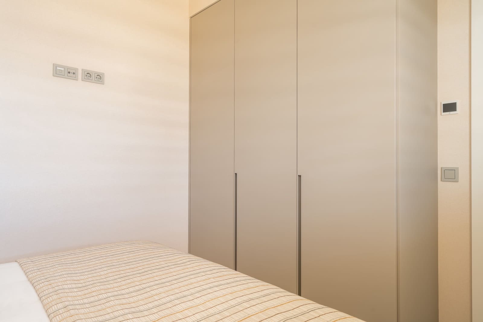 3 bedroom Apartment for sale in Fuengirola with pool garage - € 2,495,000 (Ref: 9977037)