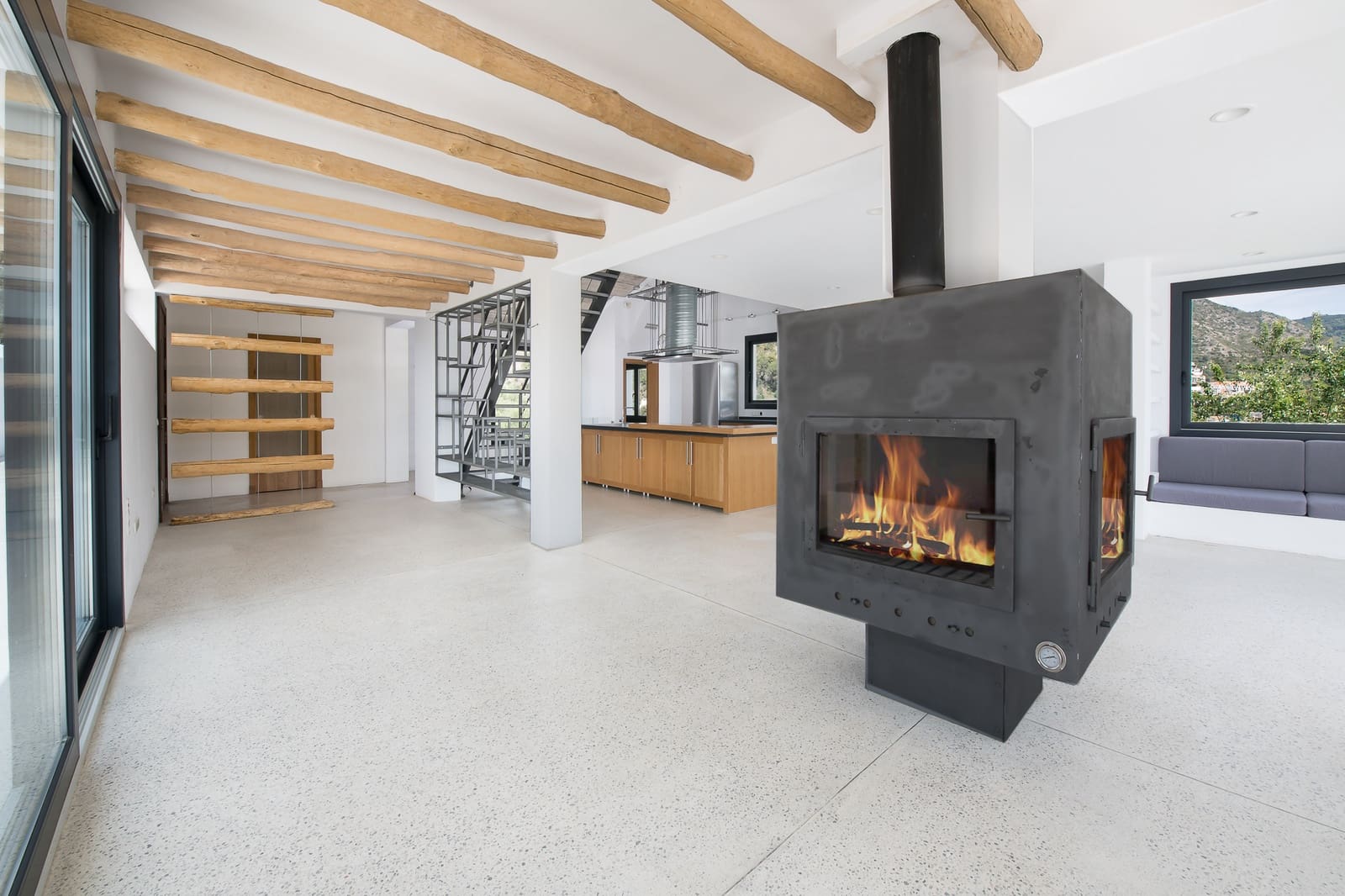5 soveværelse Finca/Landehus til salg i Ojen med swimmingpool garage - € 2.950.000 (Ref: 9858850)