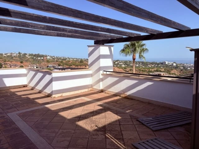 3 makuuhuone Huoneisto myytävänä paikassa Santa Clara, Marbella mukana uima-altaan - 750 000 € (Ref: 10020970)