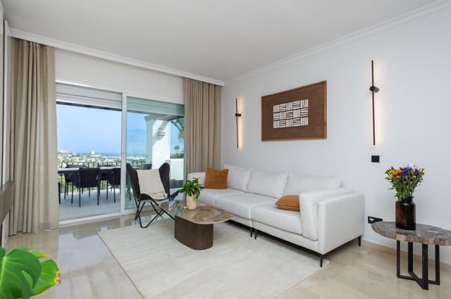 3 sypialnia Penthouse na sprzedaż w La Quinta, Benahavís z basenem - 945 000 € (Ref: 10030628)