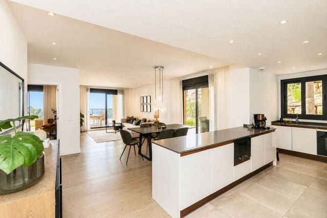 Apartamento de 3 habitaciones en El Paraíso, Benahavís en venta con piscina - 675.000 € (Ref: 10034027)