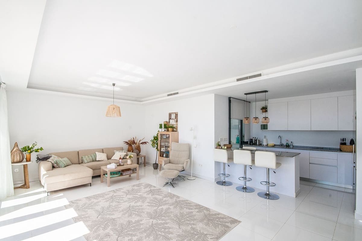3 chambre Appartement à vendre à Benahavis - 997 000 € (Ref: 10034028)