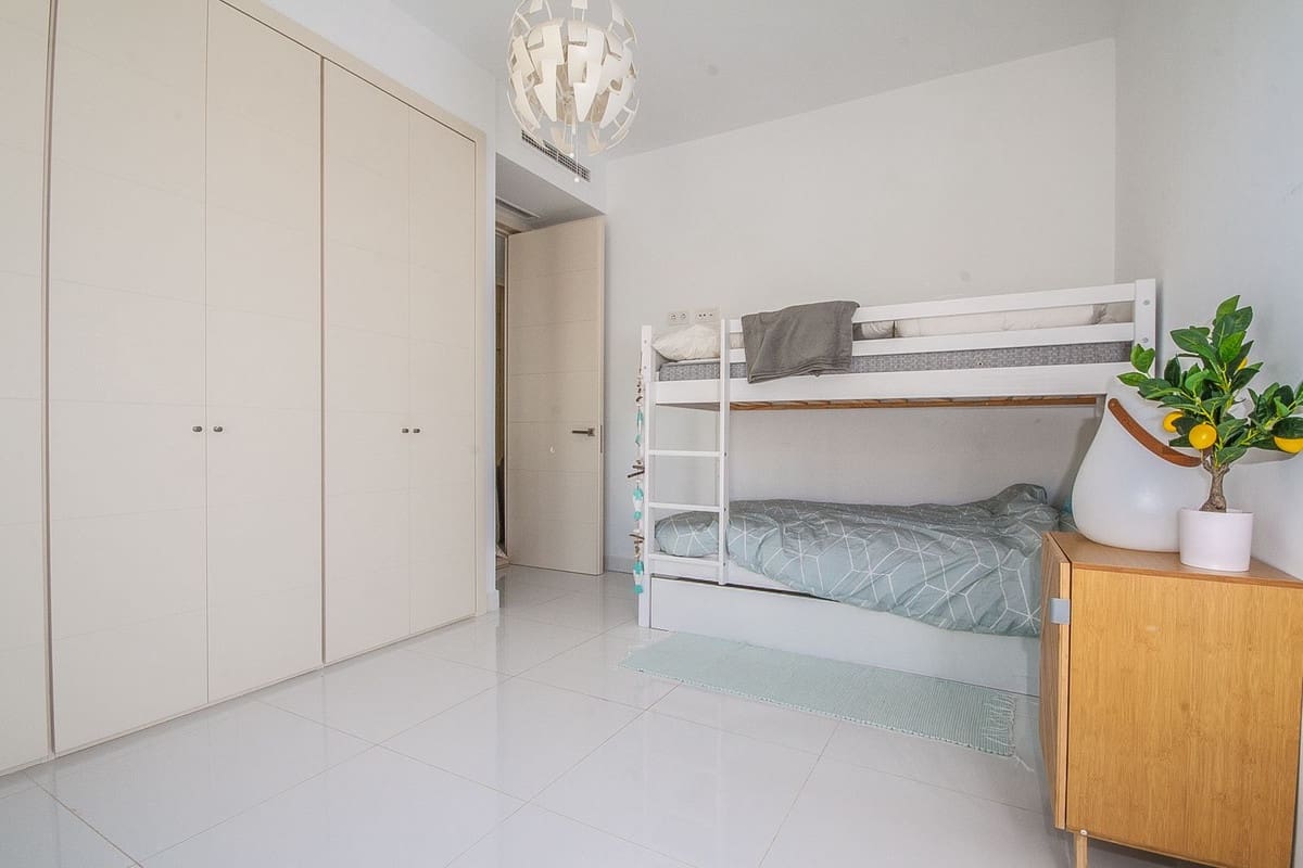 3 chambre Appartement à vendre à Benahavis - 997 000 € (Ref: 10034028)