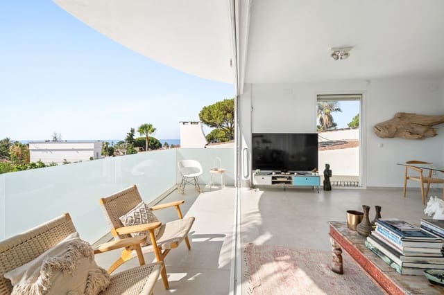 Chalet de 3 habitaciones en Marbesa, Marbella en venta con piscina - 1.575.000 € (Ref: 10034029)