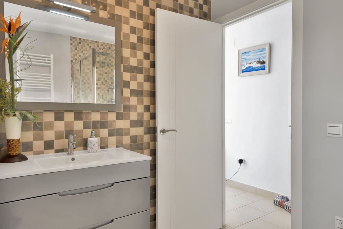 4 quarto Moradia para venda em San Pedro de Alcantara com piscina - 1 300 000 € (Ref: 10034030)