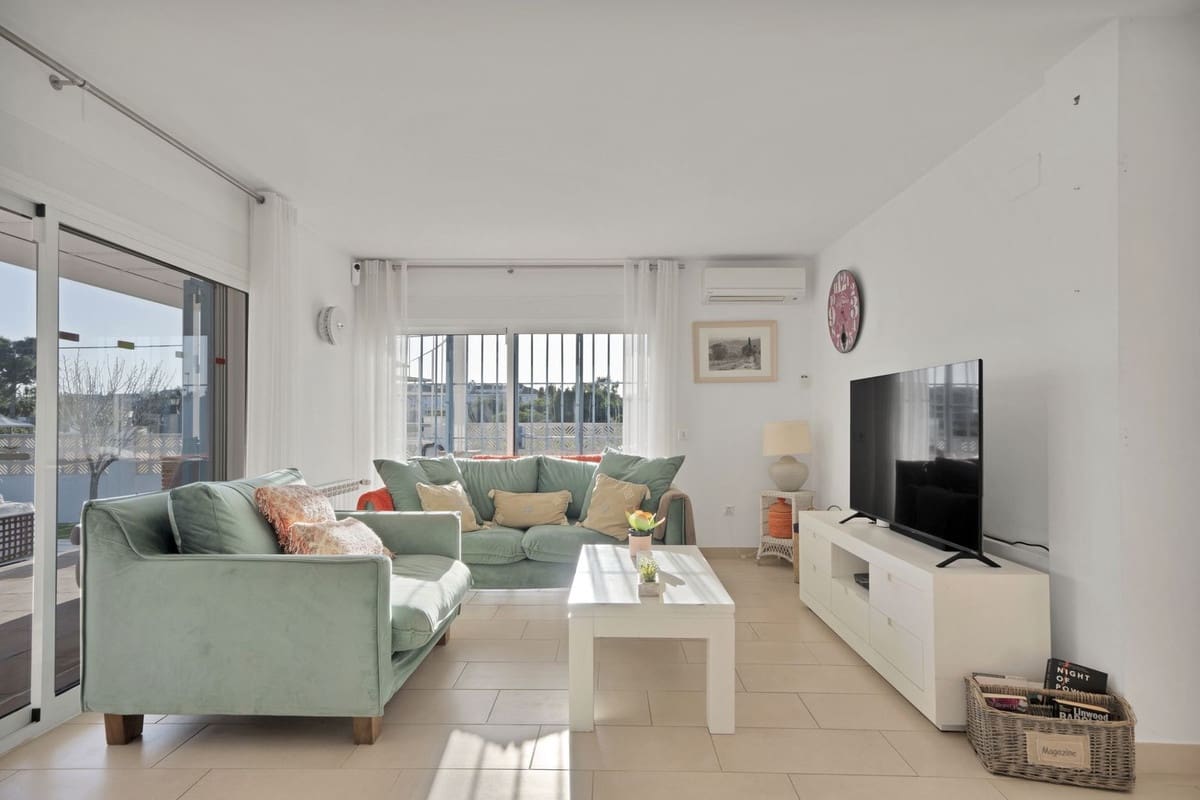 4 quarto Moradia para venda em San Pedro de Alcantara com piscina - 1 300 000 € (Ref: 10034030)