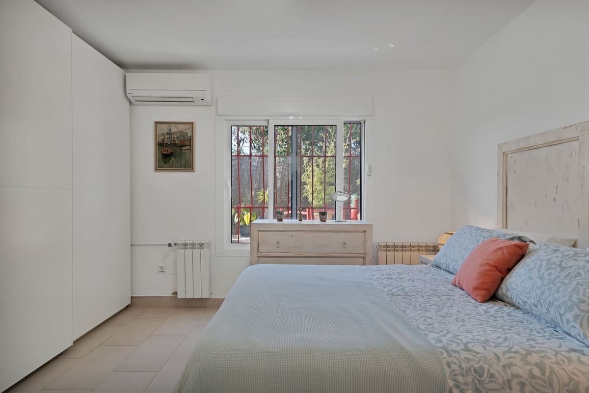 4 quarto Moradia para venda em San Pedro de Alcantara com piscina - 1 300 000 € (Ref: 10034030)
