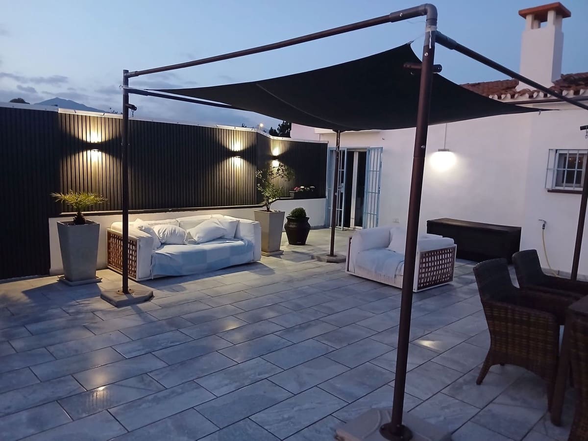 4 sovrum Villa till salu i San Pedro de Alcantara med pool garage - 1 300 000 € (Ref: 10034030)