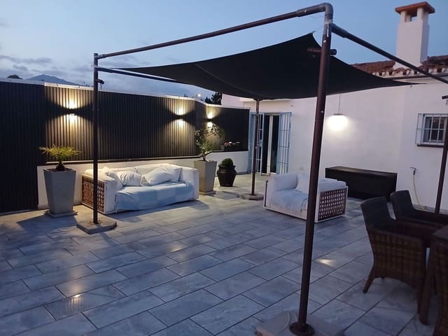 4 camera da letto Villa in vendita in Nueva Alcántara, Marbella con piscina garage - 1.300.000 € (Rif: 10034030)