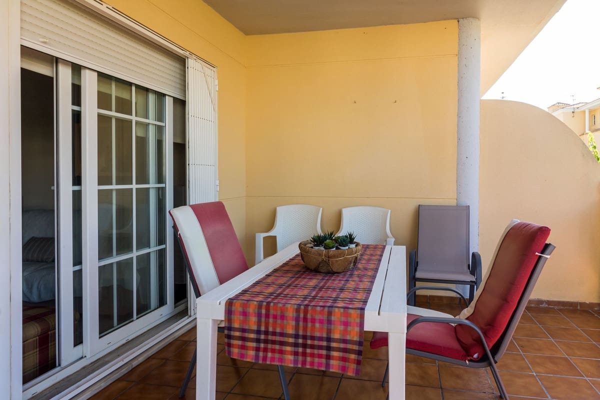 2 bedroom Apartment for sale in Cabopino with pool - € 449,000 (Ref: 10043075)