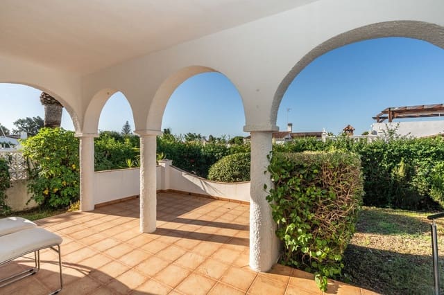 3 makuuhuone Huvila myytävänä paikassa Costabella, Marbella - 990 000 € (Ref: 10049339)