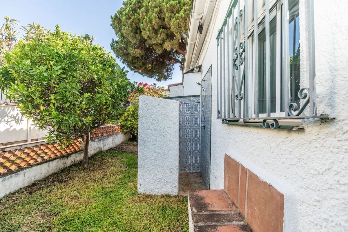3 Zimmer Villa zu verkaufen in Costabella - 990.000 € (Ref: 10049339)