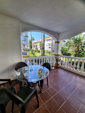 2 makuuhuone Huoneisto myytävänä paikassa Puerto Banus, Marbella mukana uima-altaan 
autotalli - 400 000 € (Ref: 10110965)
