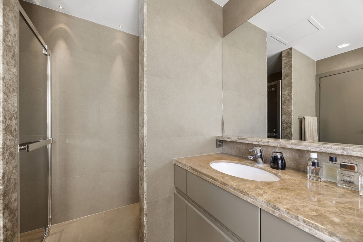 2 slaapkamer Villa te koop in Rio Real met zwembad garage - € 1.495.000 (Ref: 10110966)