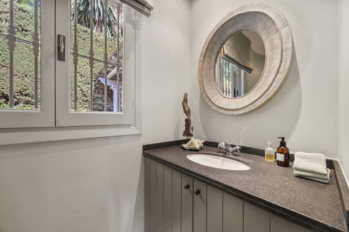 2 slaapkamer Villa te koop in Rio Real met zwembad garage - € 1.495.000 (Ref: 10110966)