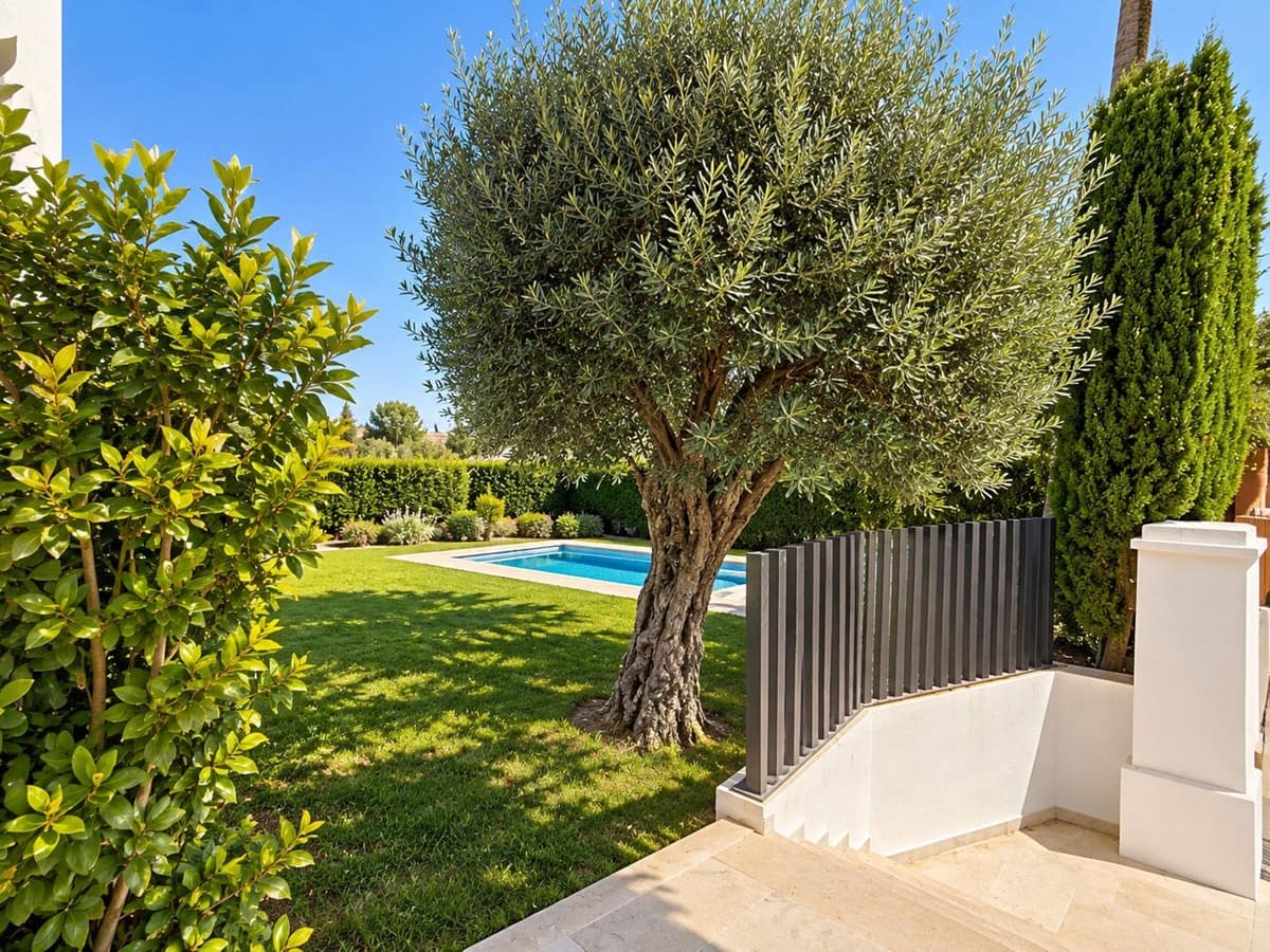 Chalet de 4 habitaciones en New Golden Mile en venta con piscina garaje - 1.200.000 € (Ref: 10110967)
