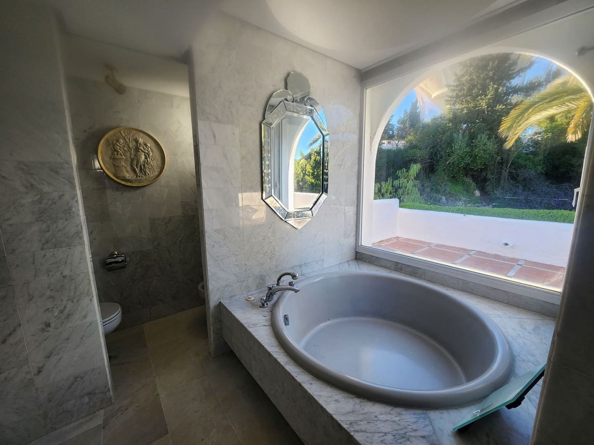 3 quarto Apartamento para venda em Atalaya-Isdabe com piscina garagem - 875 000 € (Ref: 10119965)