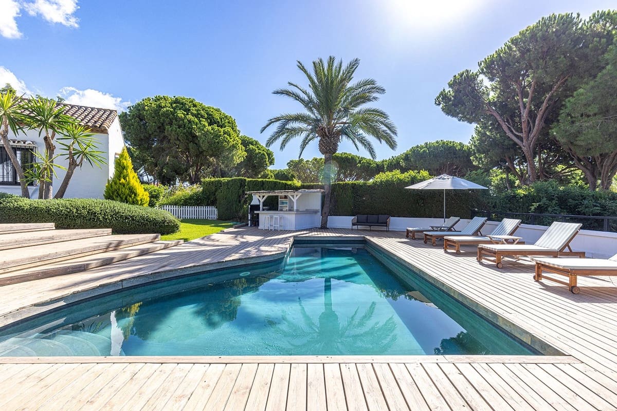 5 sovrum Villa till salu i Marbella med pool garage - 2 395 000 € (Ref: 10119968)