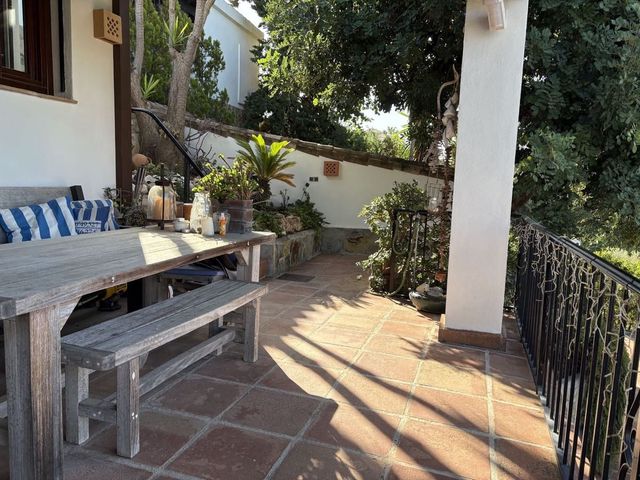 3 soverom Villa til salgs i El Rosario, Marbella med svømmebasseng - € 1 595 000 (Ref: 10119971)