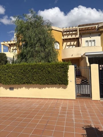 3 makuuhuone Omakotitalo myytävänä paikassa Nagüeles Alto, Marbella mukana uima-altaan 
autotalli - 875 000 € (Ref: 10124457)