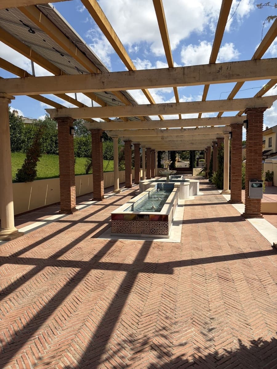 3 chambre Maison de Ville à vendre à Marbella avec piscine garage - 875 000 € (Ref: 10124457)